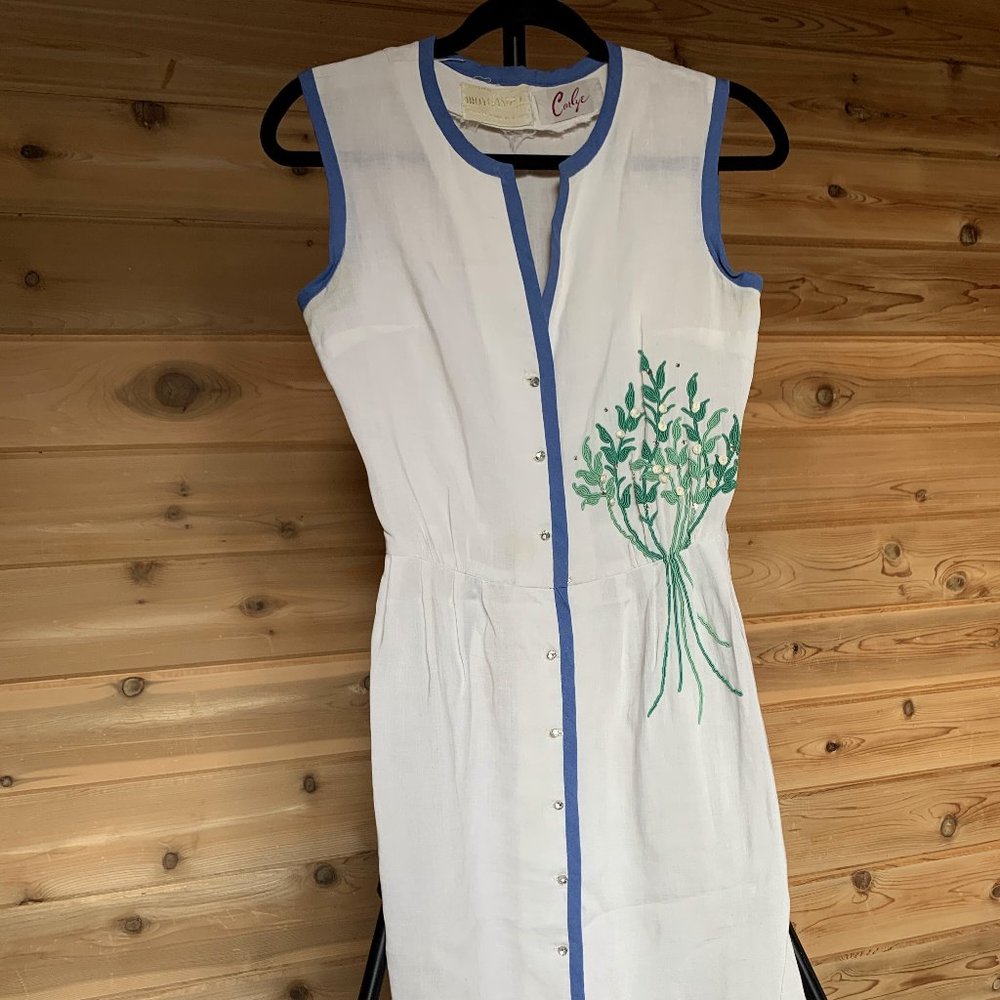 Vintage Carlye Linen Dress with Rhinestone Buttons - Picture 3 of 7